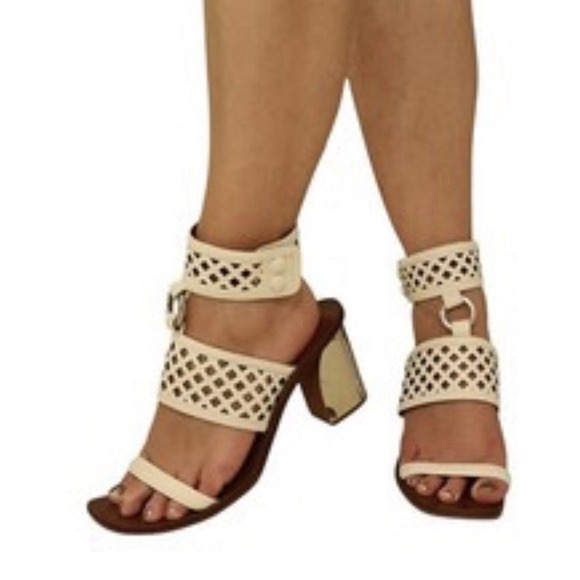 Tory Burch Shoes - Tory Burch Woven Raffia Metallic Heeled Sandal Ivory Natural 9M Ankle Wrap Strap